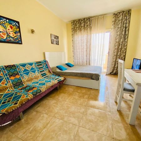 Florenza Max Apartment Хургада Екстериор снимка